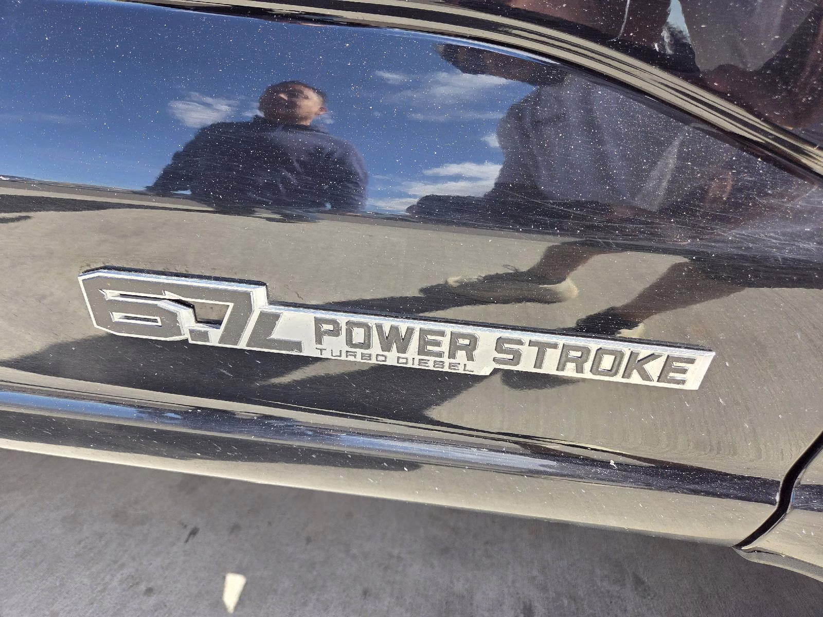 2024 Agate Black Ford Super Duty F-250 SRW Lariat 4X4 Truck