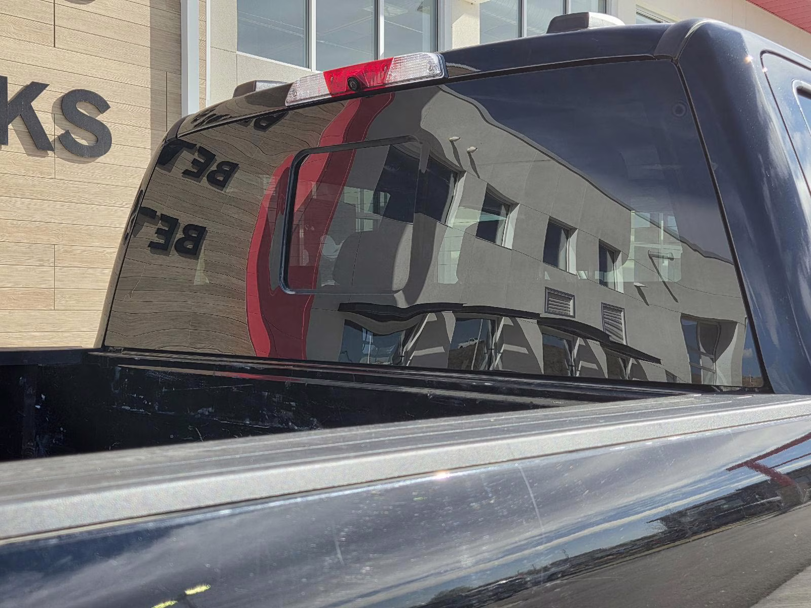 2024 Agate Black Ford Super Duty F-250 SRW Lariat 4X4 Truck