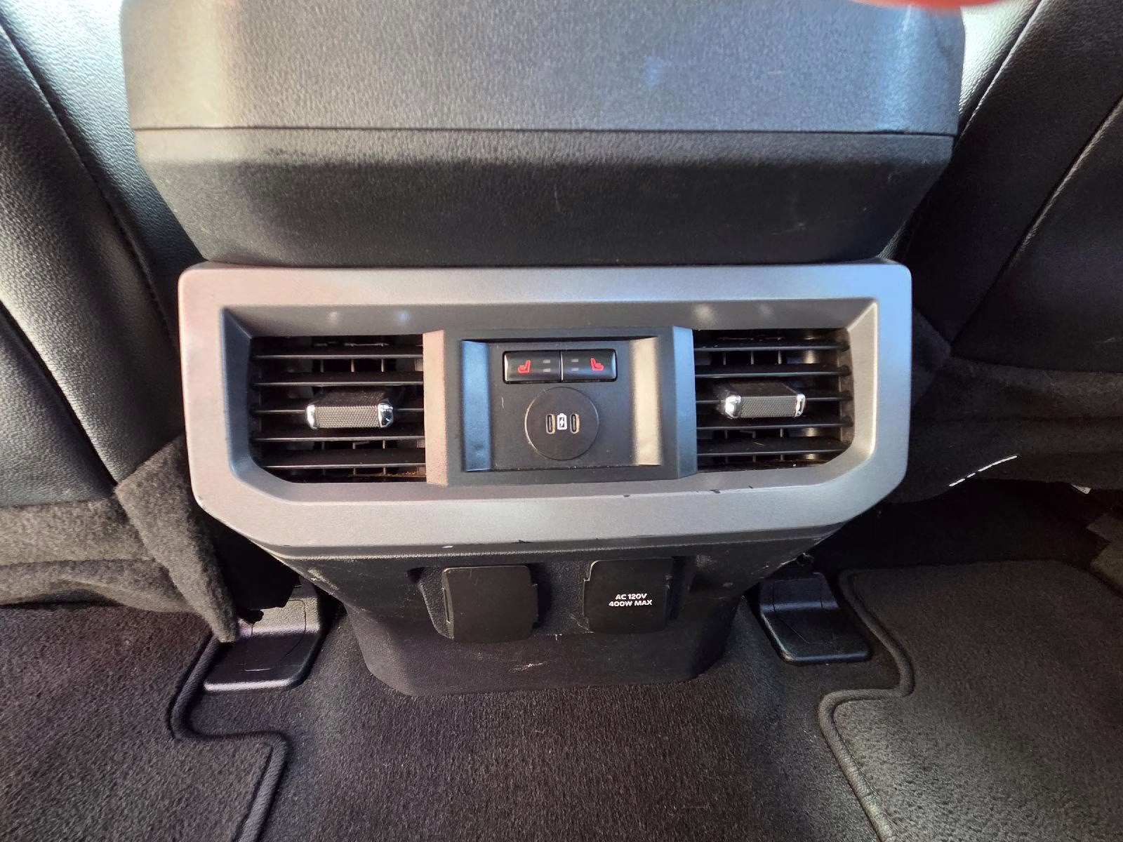 2024 Agate Black Ford Super Duty F-250 SRW Lariat 4X4 Truck