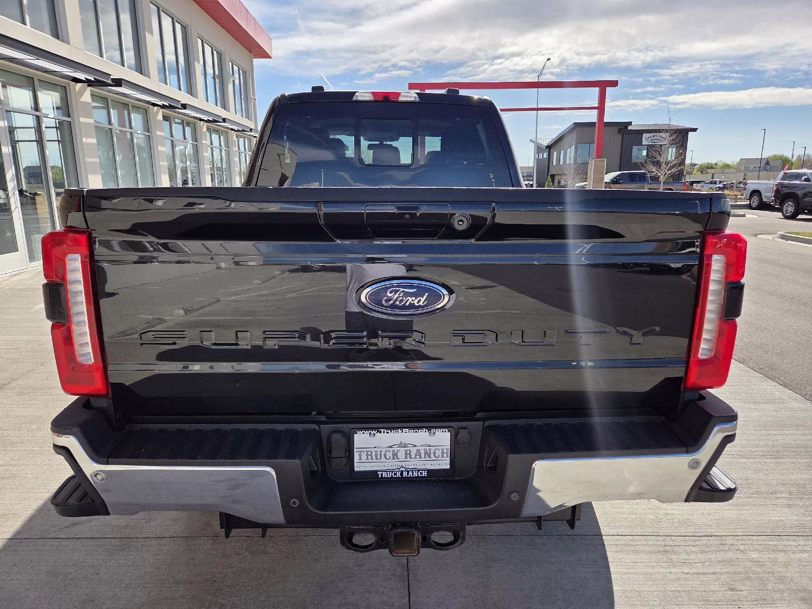 2024 Agate Black Ford Super Duty F-250 SRW Lariat 4X4 Truck