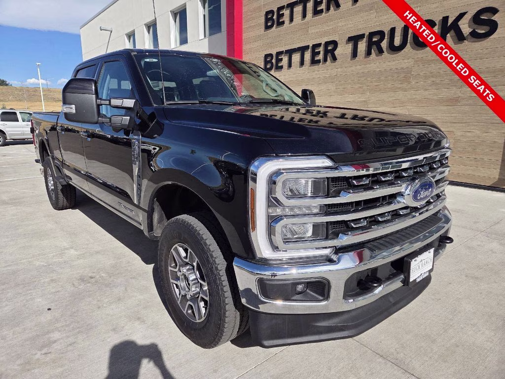 2024 Black Metallic Ford Super Duty F-250 SRW Lariat 4X4 Truck