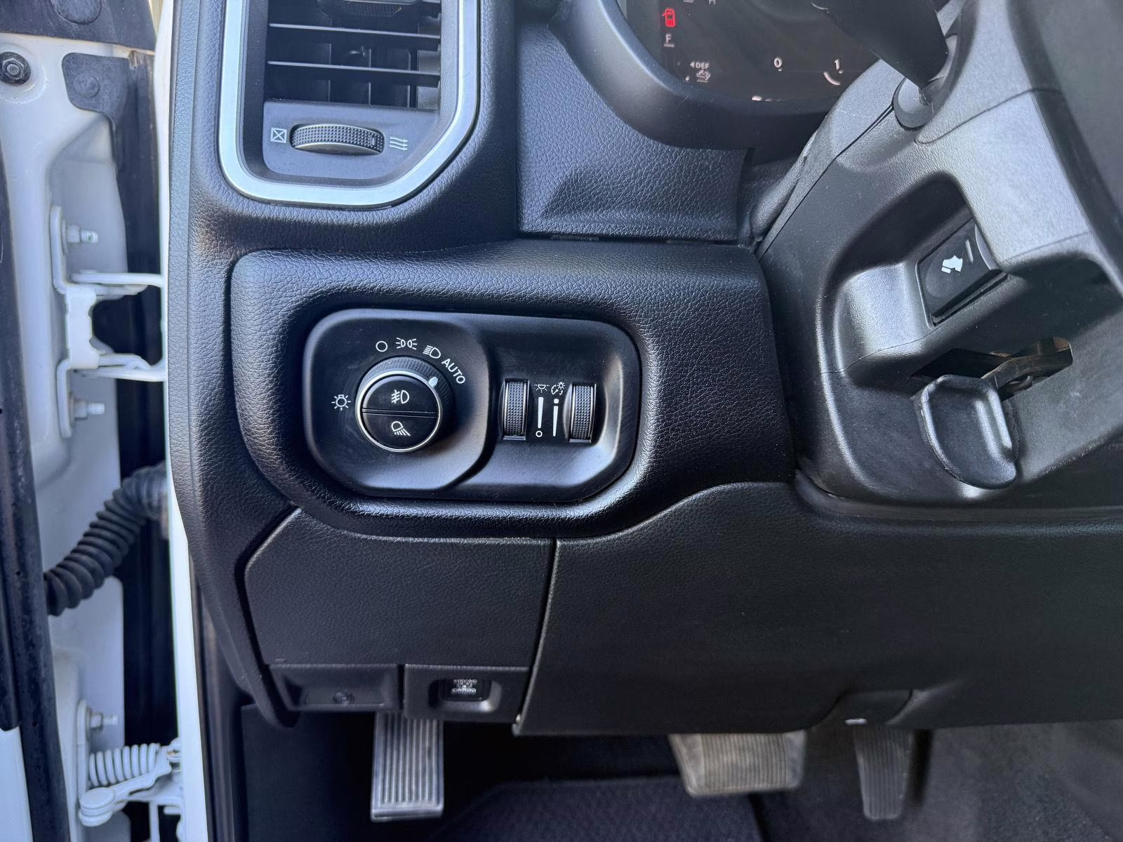 2024 Bright White Clearcoat Ram 2500 Laramie 4X4 Truck