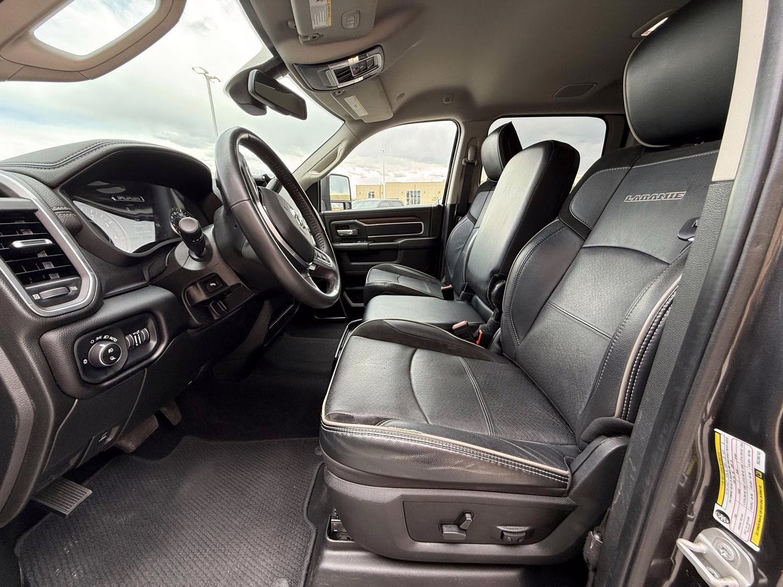 2024 Granite Crystal Metallic Clearcoat Ram 2500 Laramie 4X4 Truck