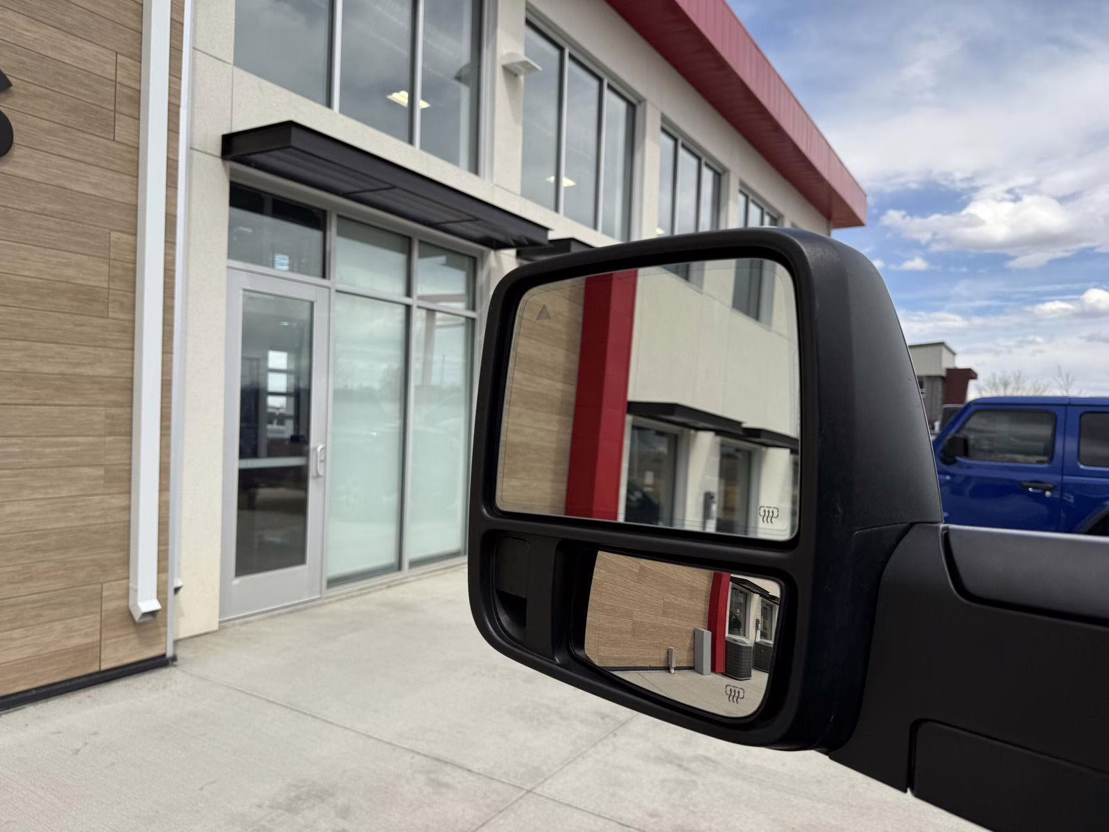 2024 Granite Crystal Metallic Clearcoat Ram 2500 Laramie 4X4 Truck