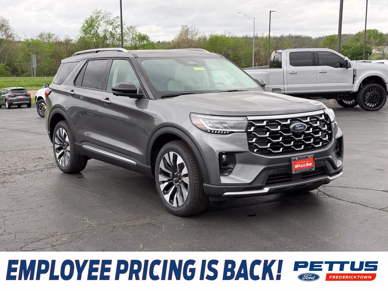 2026 Carbonized Gray Metallic Ford Explorer Platinum 4X4 SUV