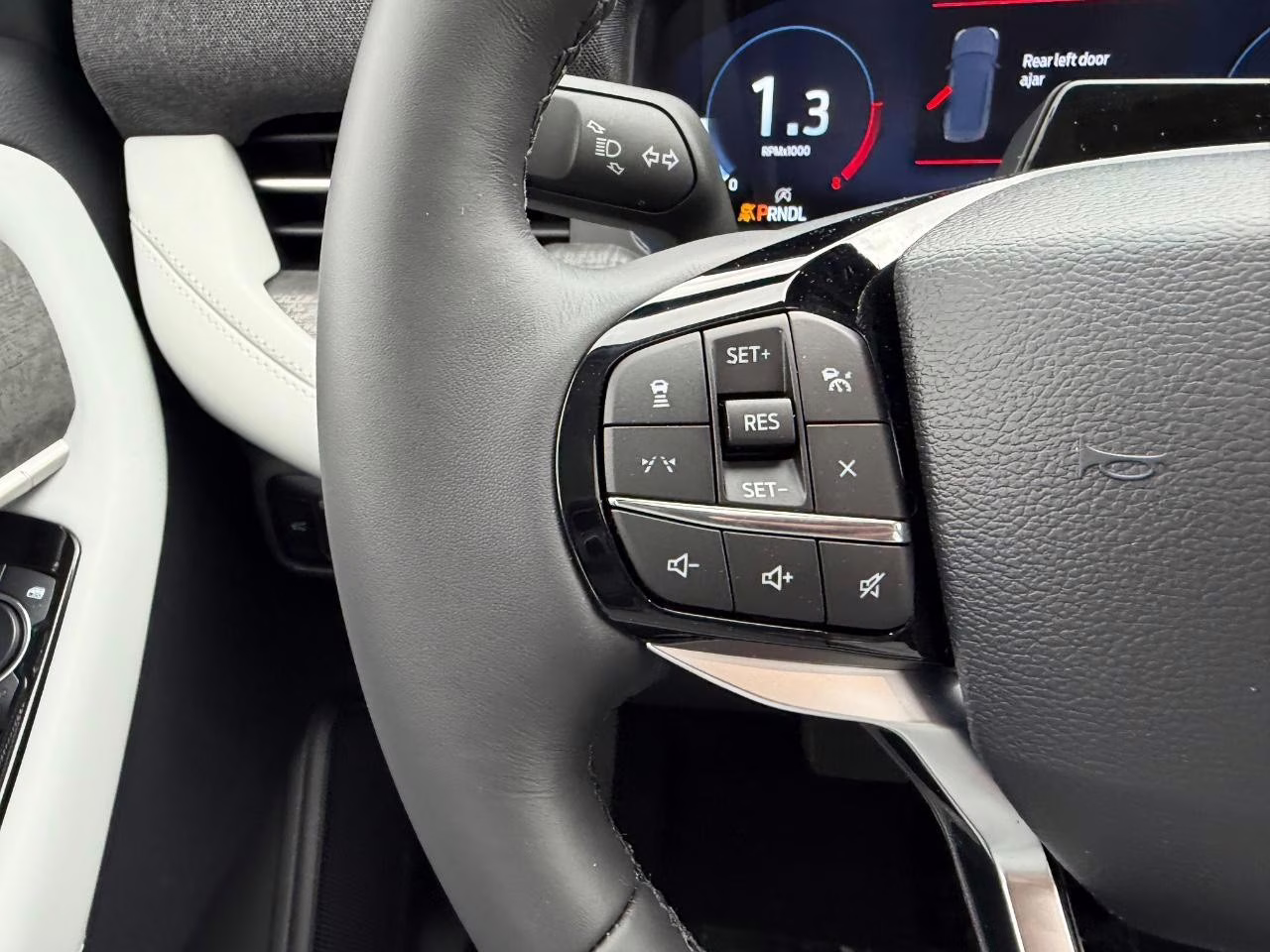 2026 Carbonized Gray Metallic Ford Explorer Platinum 4X4 SUV