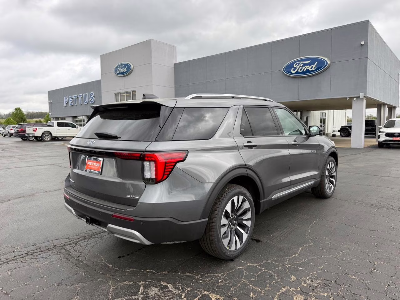 2026 Carbonized Gray Metallic Ford Explorer Platinum 4X4 SUV