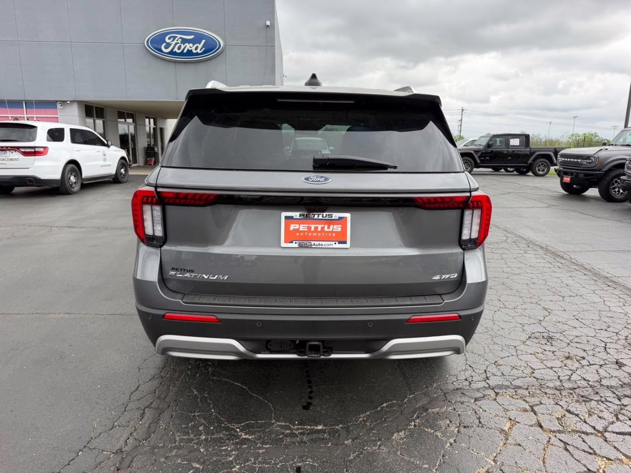 2026 Carbonized Gray Metallic Ford Explorer Platinum 4X4 SUV