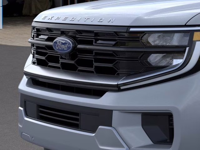 2026 Glacier Gray Metallic Tri-Coat Ford Expedition Platinum 4X4 SUV