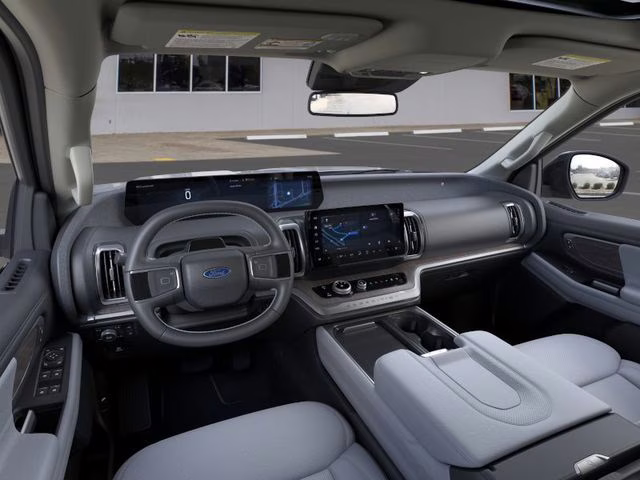 2026 Glacier Gray Metallic Tri-Coat Ford Expedition Platinum 4X4 SUV
