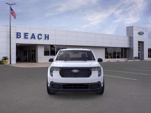 2026 Space White Metallic Ford Maverick XLT AWD Truck