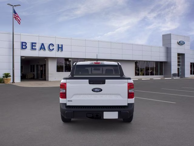 2026 Oxford White Ford Maverick Lariat AWD Truck