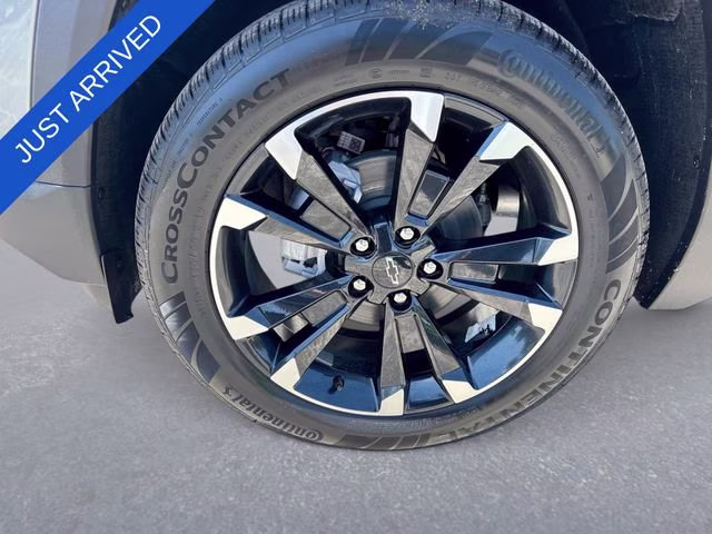 2026 Sterling Gray Metallic Chevrolet Equinox RS FWD SUV