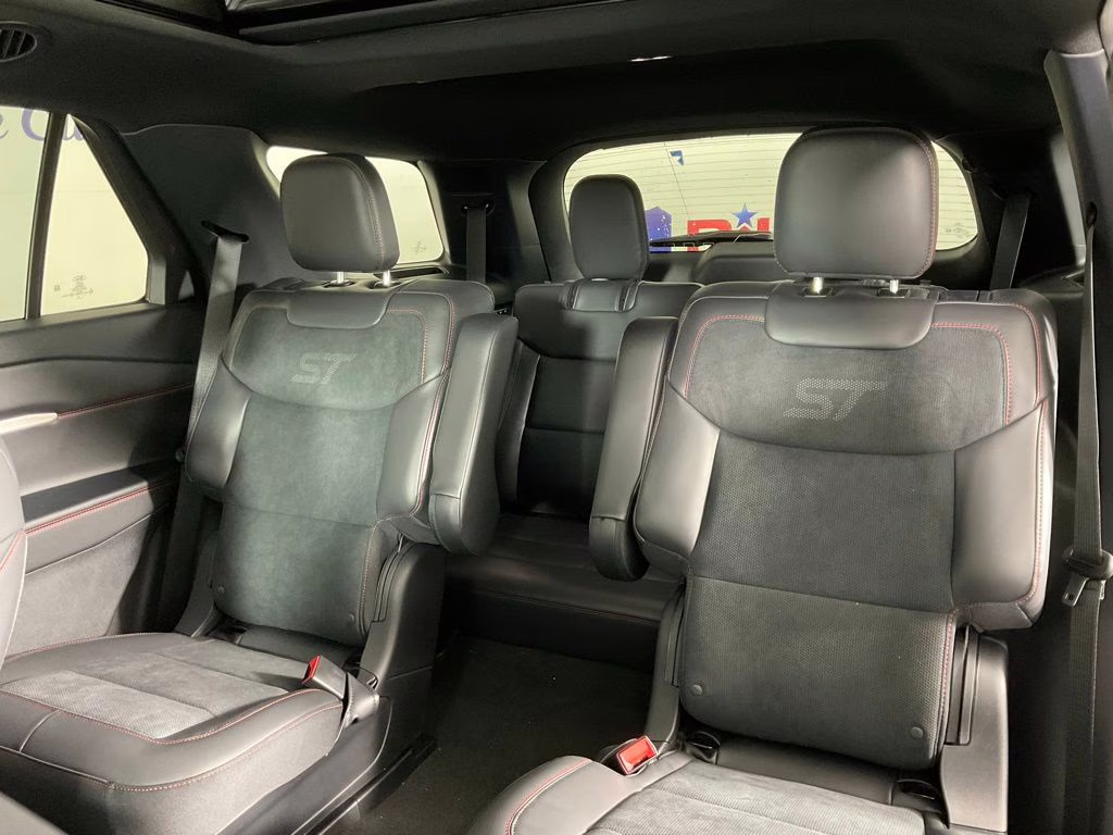 2026 Black Ford Explorer ST RWD SUV