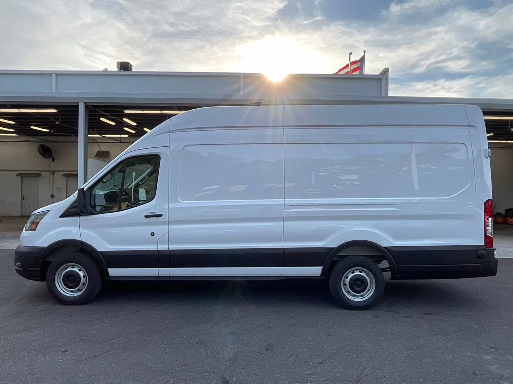2026 Oxford White Ford Transit-350 Base RWD Van