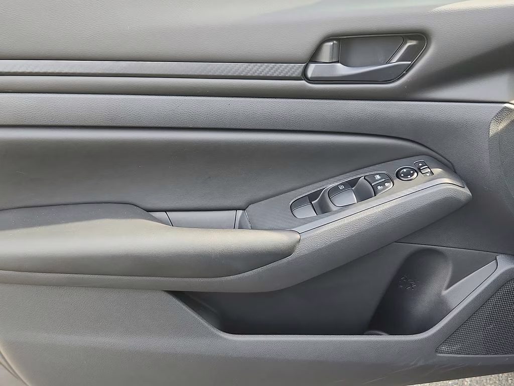 2025 Gun Metallic Nissan Altima 2.5 S FWD Sedan