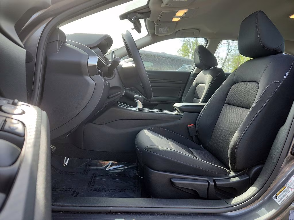 2025 Gun Metallic Nissan Altima 2.5 S FWD Sedan