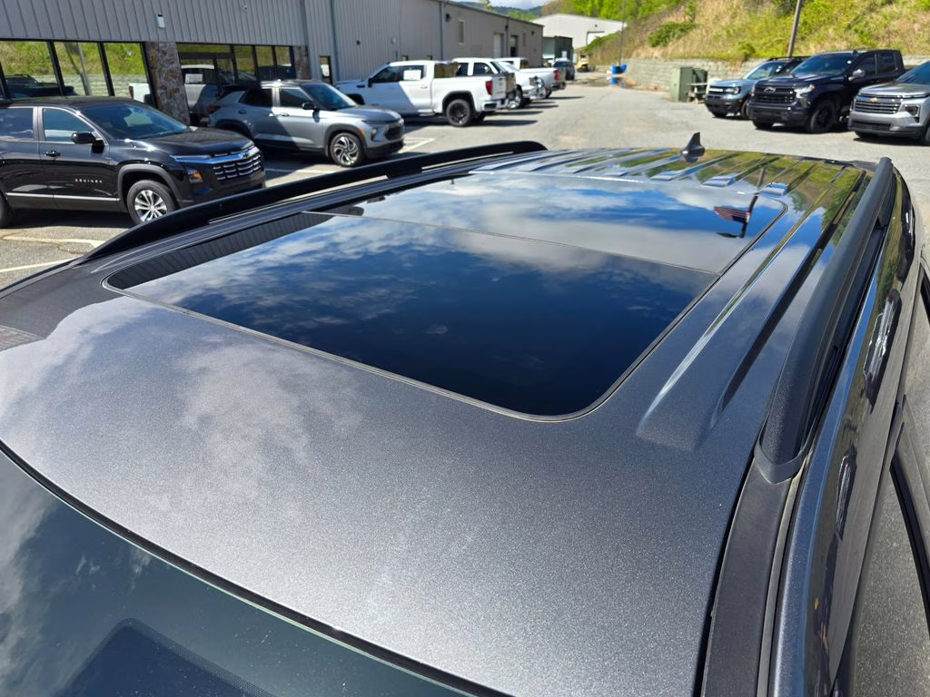 2023 Gray Metallic Ford Explorer ST 4X4 SUV