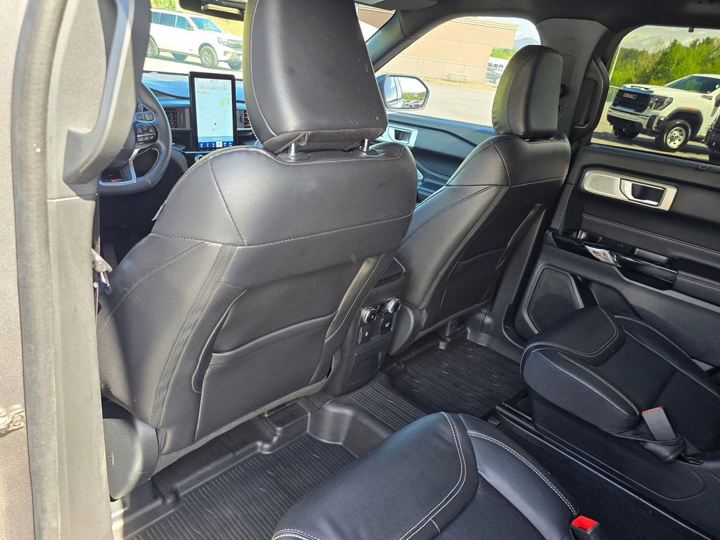 2023 Gray Metallic Ford Explorer ST 4X4 SUV