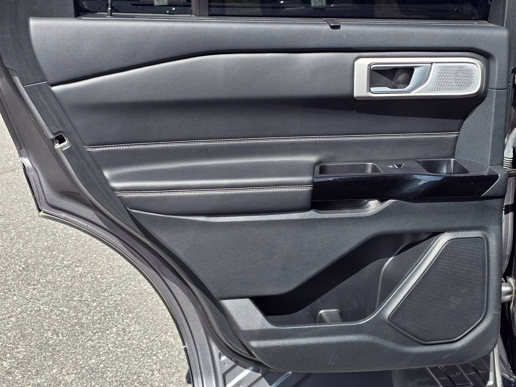 2023 Gray Metallic Ford Explorer ST 4X4 SUV