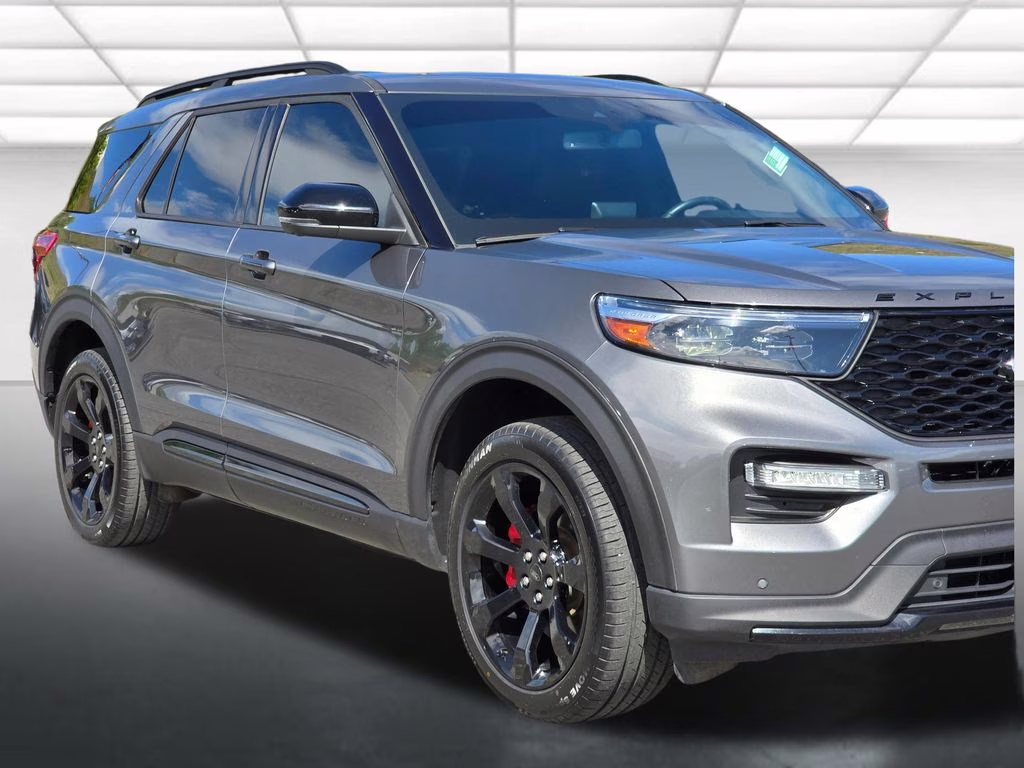 2023 Gray Metallic Ford Explorer ST 4X4 SUV