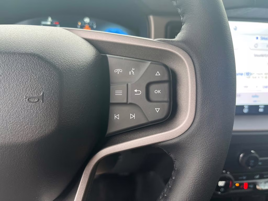 2026 Avalanche Ford Bronco Outer Banks 4X4 SUV