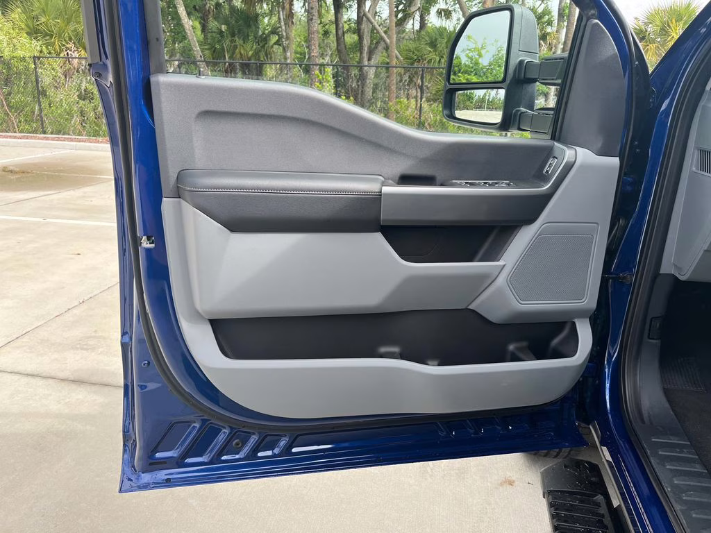 2026 Blue Ford Super Duty F-350 DRW XL 4X4 Truck