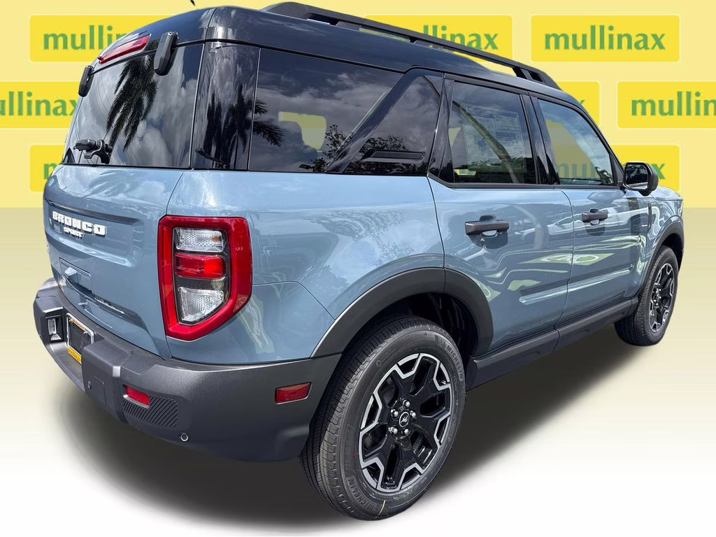 2026 Azure Gray Metallic Tri-Coat Ford Bronco Sport Outer Banks 4X4 SUV