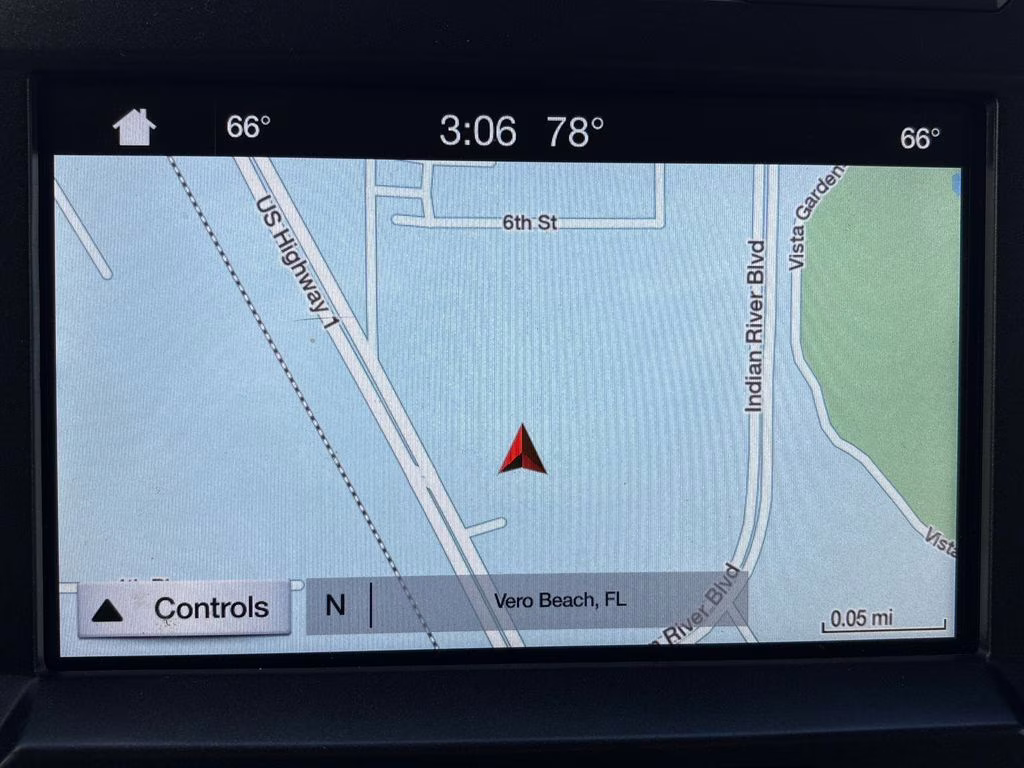 2018 Magma Red Metallic Ford Super Duty F-250 SRW Lariat 4X4 Truck