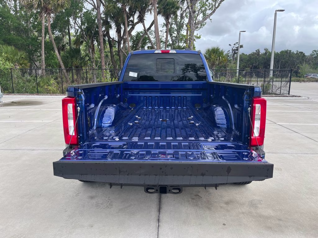 2026 Blue Ford Super Duty F-350 DRW XL 4X4 Truck
