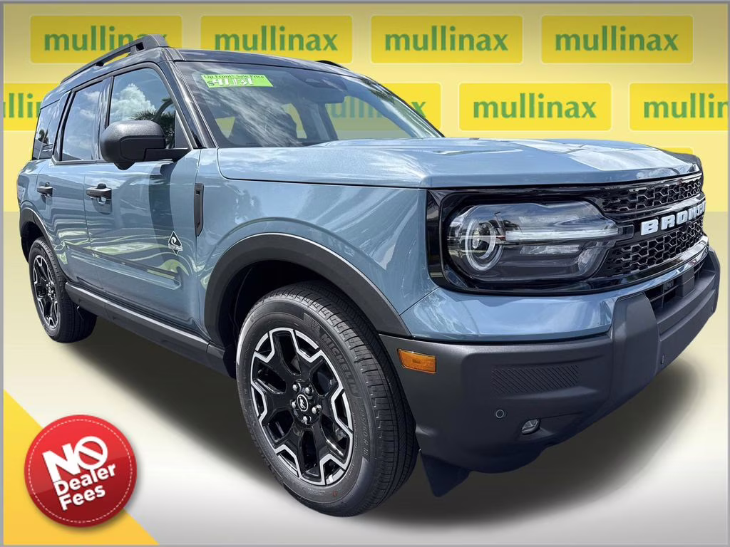 2026 Azure Gray Metallic Tri-Coat Ford Bronco Sport Outer Banks 4X4 SUV