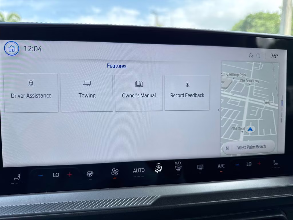 2026 Azure Gray Metallic Tri-Coat Ford Bronco Sport Outer Banks 4X4 SUV