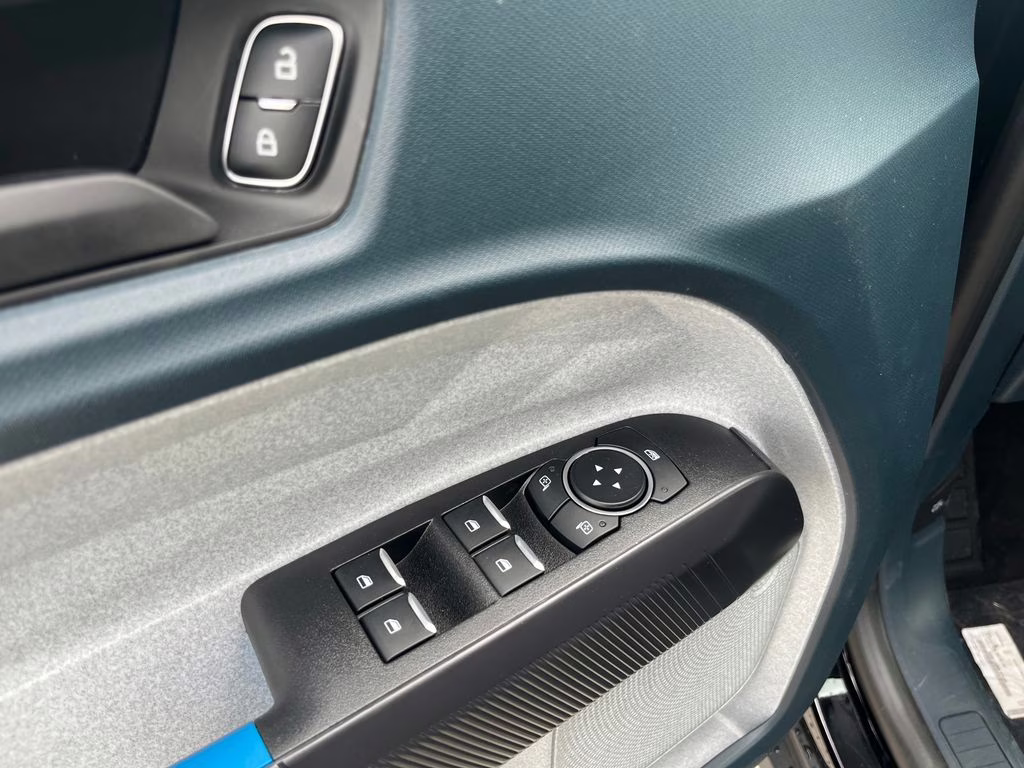 2026 Shadow Black Ford Maverick XLT AWD Truck