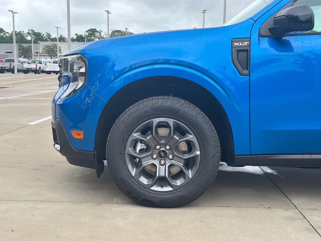 2026 Blue Ford Maverick XLT AWD Truck