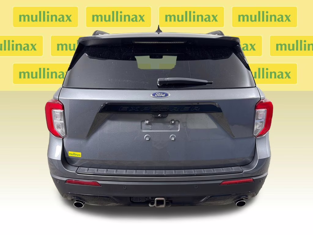 2023 Gray Metallic Ford Explorer ST-Line RWD SUV