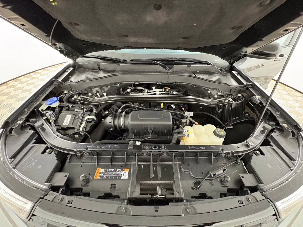 2023 Gray Metallic Ford Explorer ST-Line RWD SUV