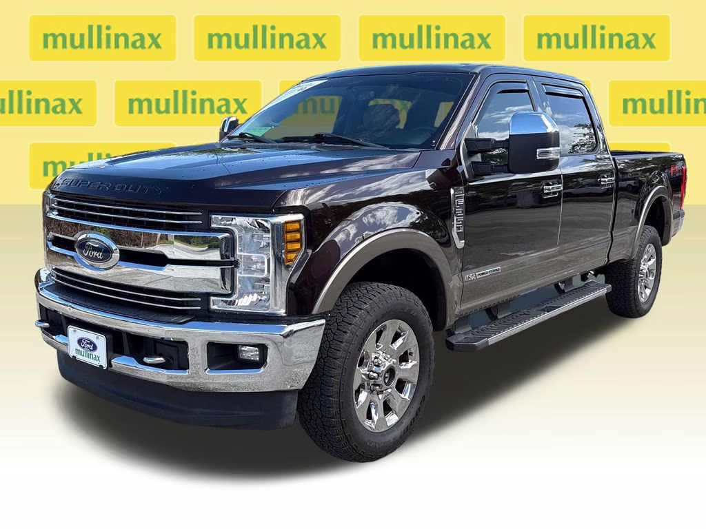 2018 Magma Red Metallic Ford Super Duty F-250 SRW Lariat 4X4 Truck