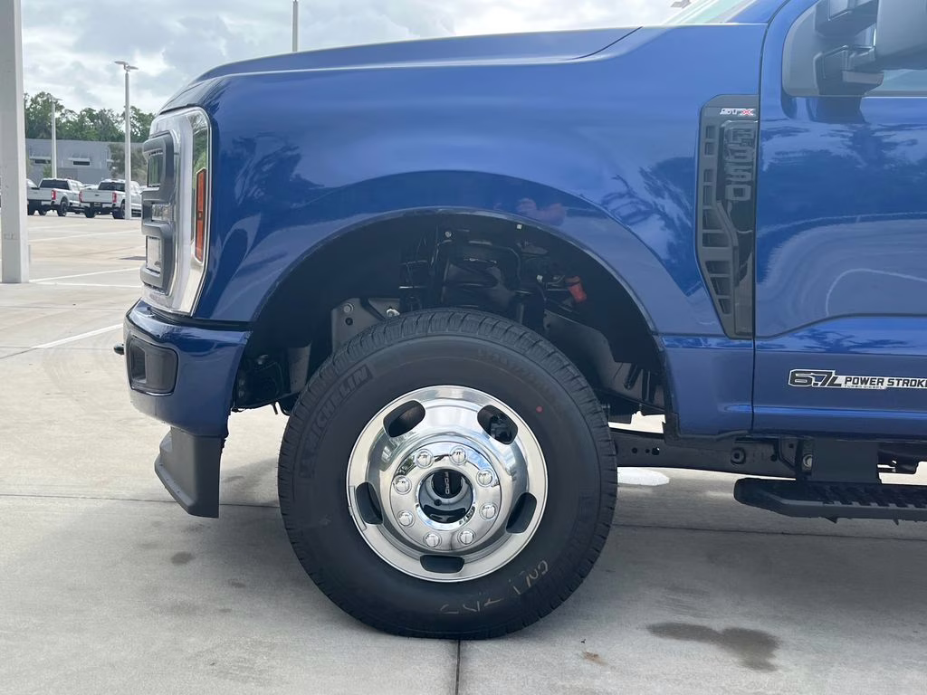 2026 Blue Ford Super Duty F-350 DRW XL 4X4 Truck