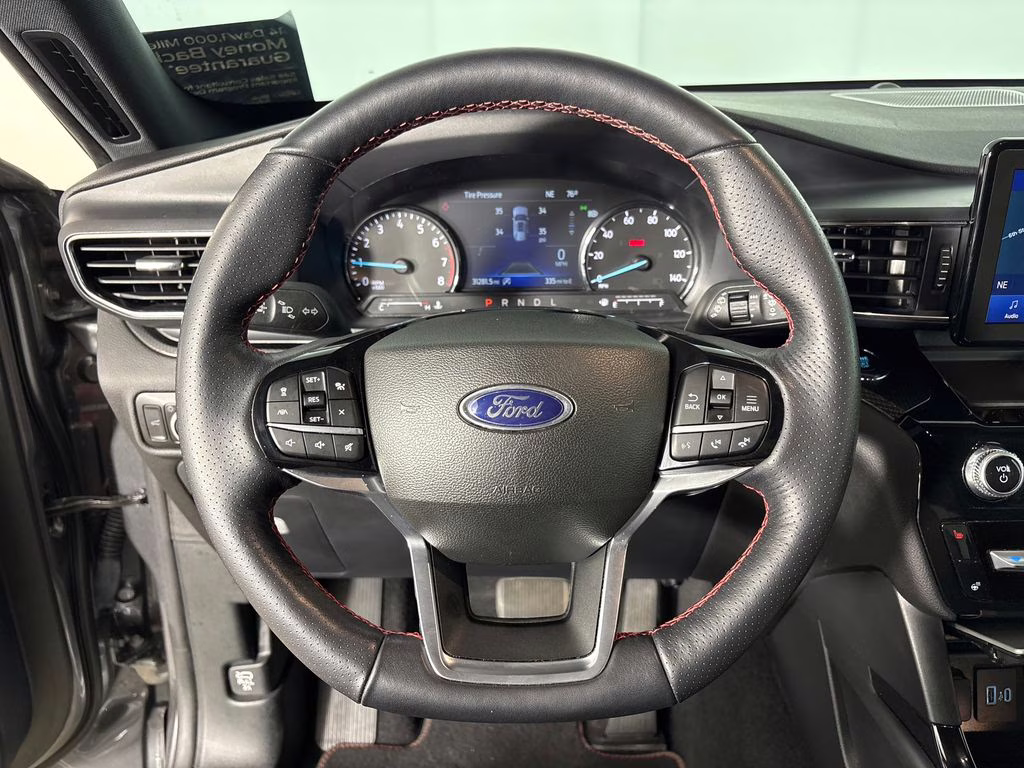 2023 Gray Metallic Ford Explorer ST-Line RWD SUV