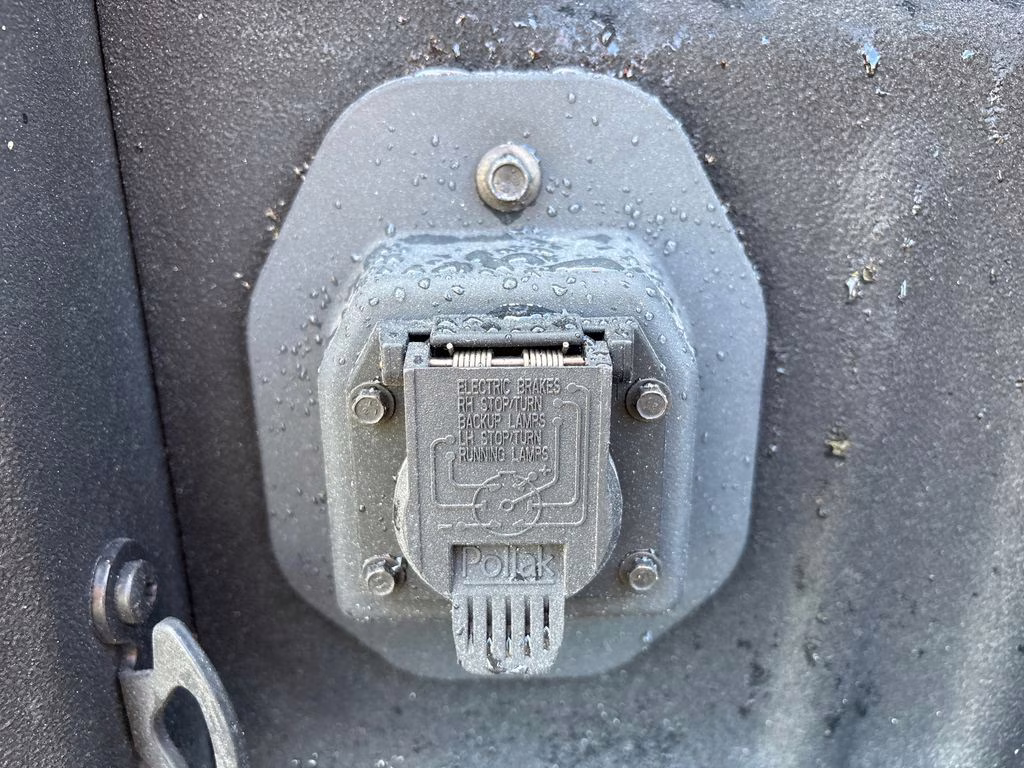 2018 Magma Red Metallic Ford Super Duty F-250 SRW Lariat 4X4 Truck