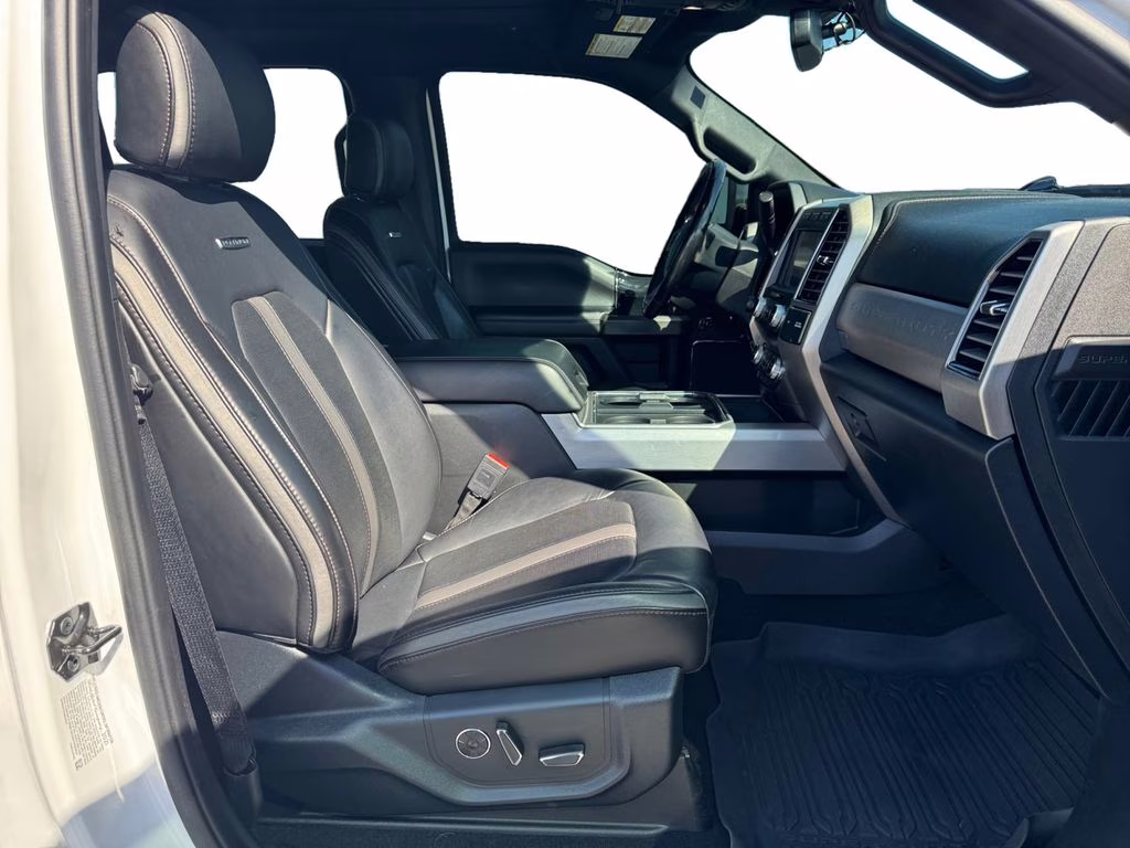 2021 Star White Metallic Tri-Coat Ford Super Duty F-350 SRW Platinum 4X4 Truck