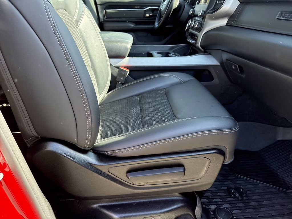 2021 Flame Red Clearcoat Ram 1500 Big Horn/Lone Star 4X4 Truck