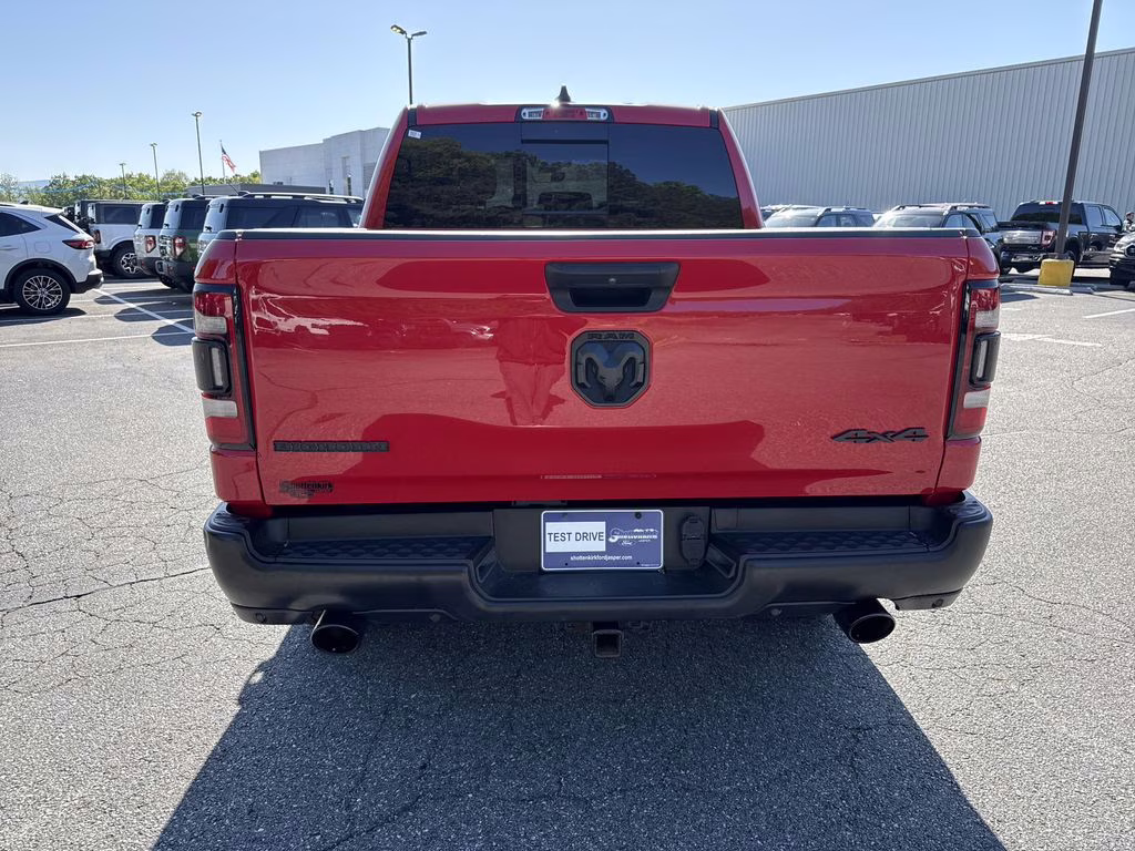 2021 Flame Red Clearcoat Ram 1500 Big Horn/Lone Star 4X4 Truck