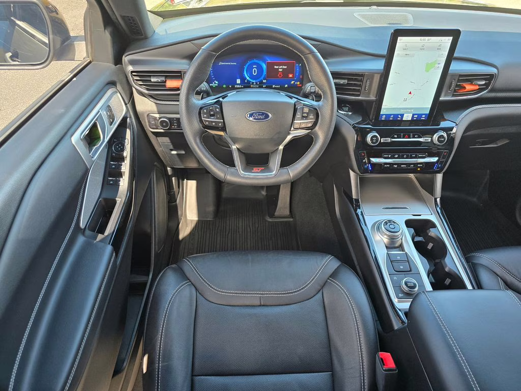2023 Gray Metallic Ford Explorer ST 4X4 SUV
