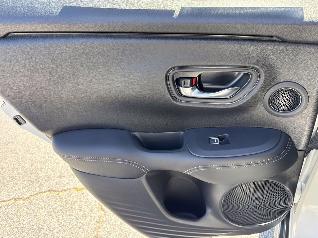 2025 Platinum White Pearl Acura ADX Base FWD SUV