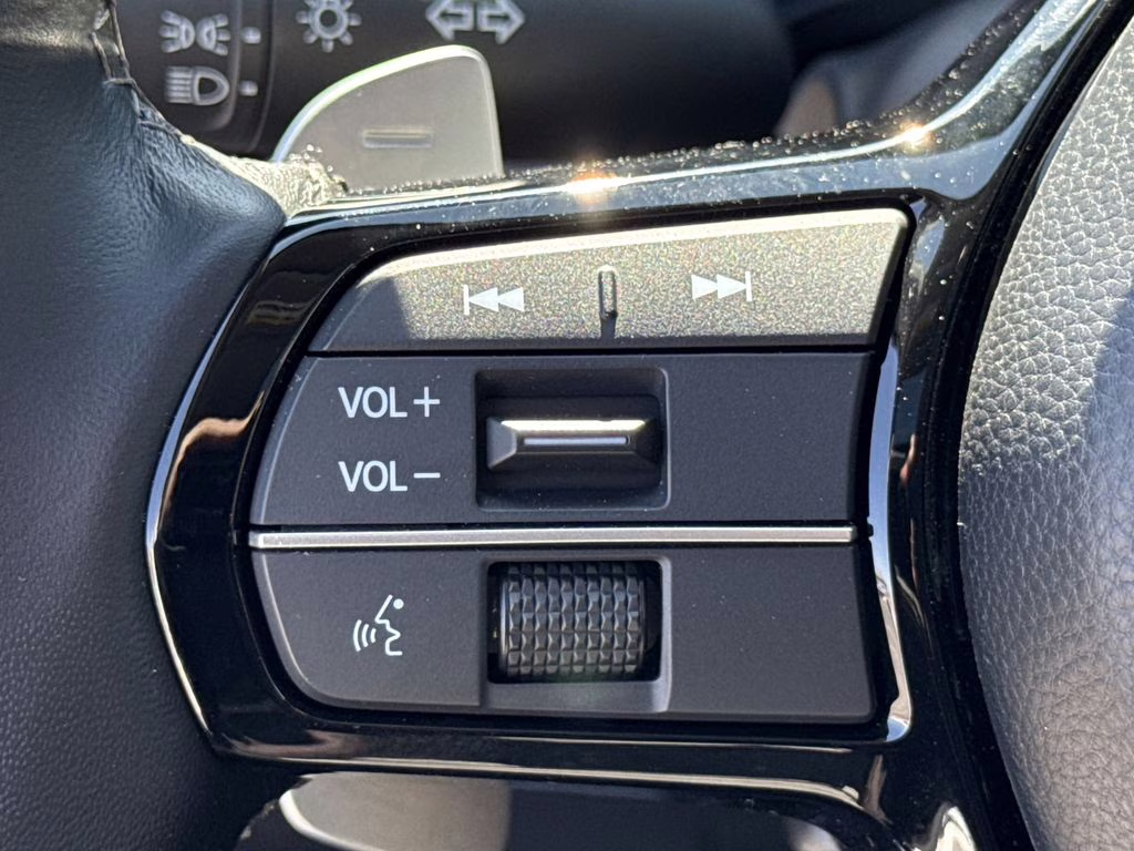 2025 Platinum White Pearl Acura ADX Base FWD SUV