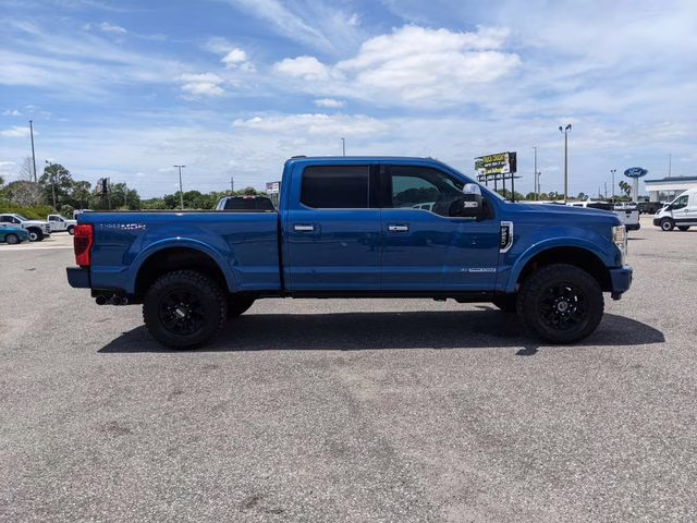 2022 Blue Metallic Ford Super Duty F-250 SRW Platinum 4X4 Truck