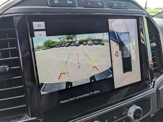 2022 Blue Metallic Ford Super Duty F-250 SRW Platinum 4X4 Truck