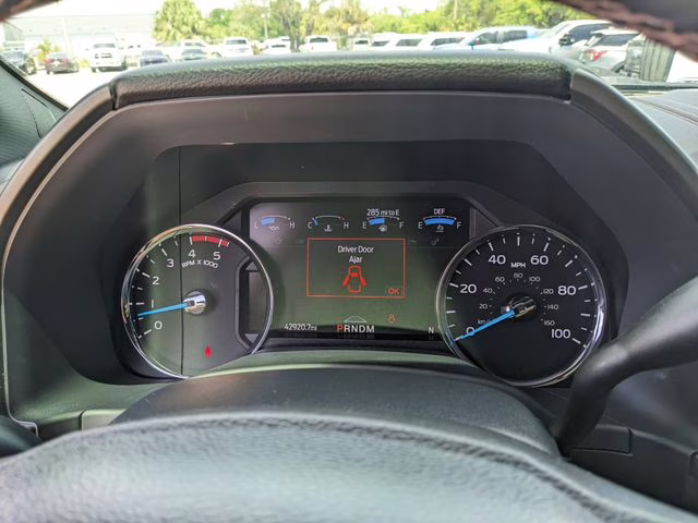 2022 Blue Metallic Ford Super Duty F-250 SRW Platinum 4X4 Truck