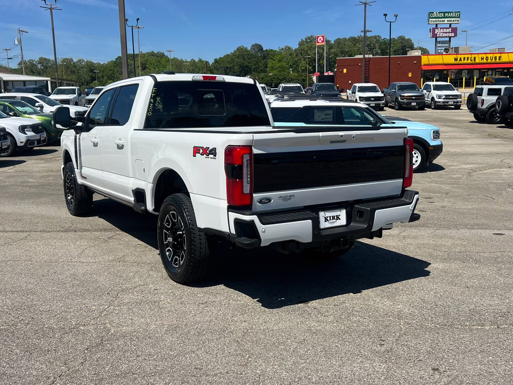 2026 Star White Metallic Tri-Coat Ford Super Duty F-250 SRW Platinum 4X4 Truck